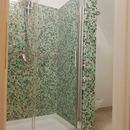 Messapiaantica Nyaraló *